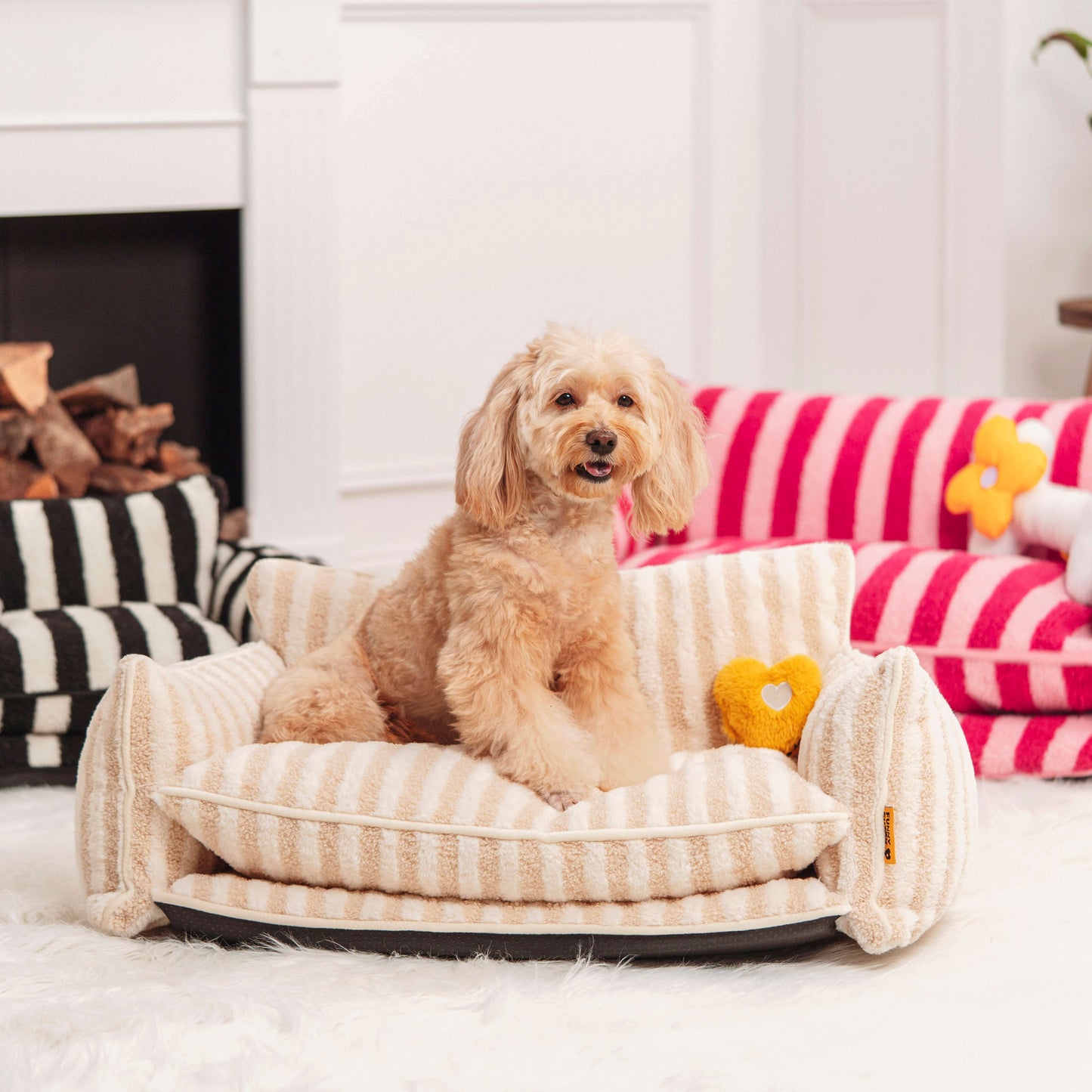 Trendy Striped Faux Lambswool Double Layer Dog & Cat Sofa Bed - Outdoor