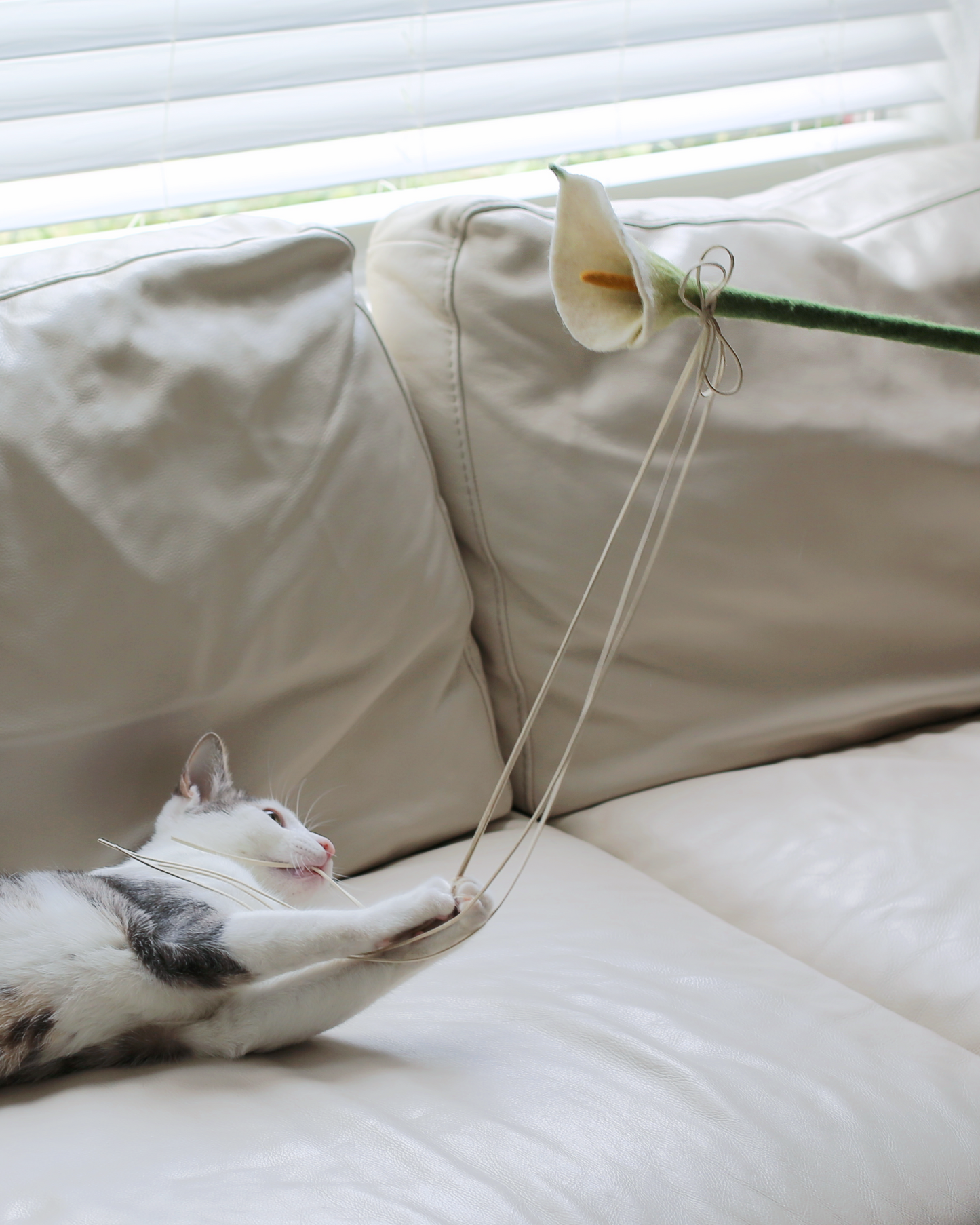 Catenary Flora Wand